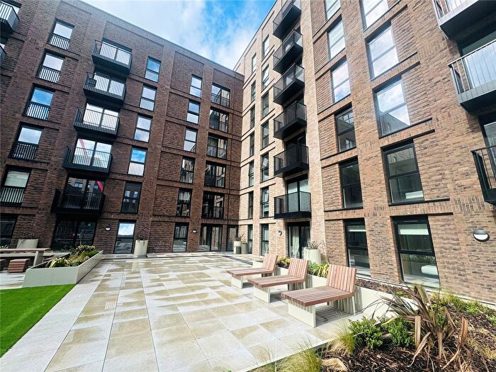 1 Bedroom Flat To Rent In Ordsall Lane, Salford, M5