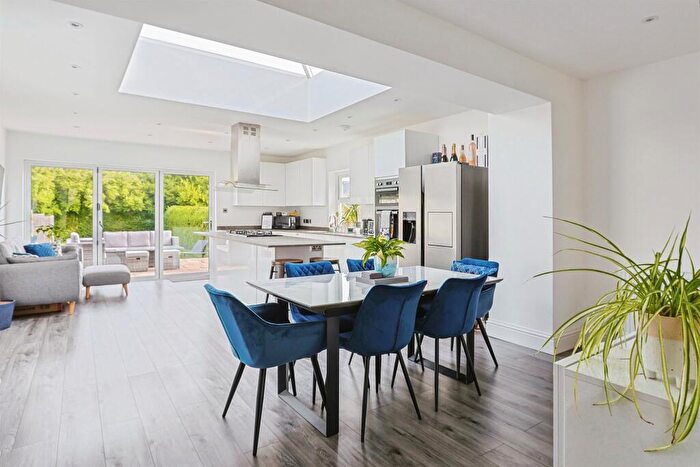 3 Bedroom Detached House For Sale In Ridley Road, Bournemouth, BH9