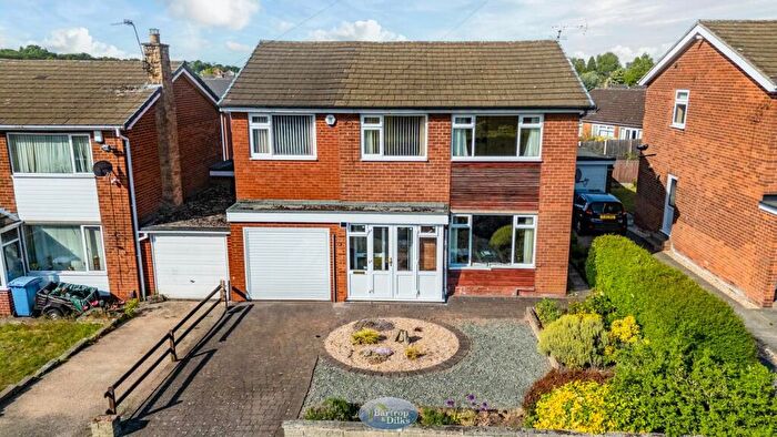 4 Bedroom Detached House For Sale In Chatsworth Road, Worksop, S81