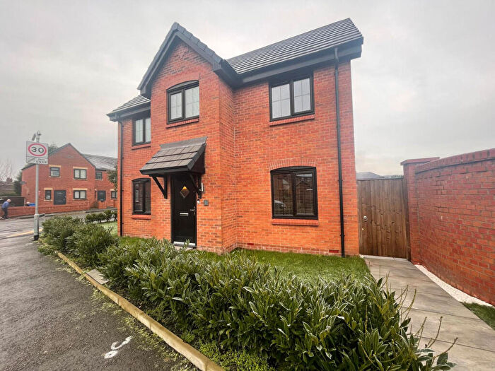 3 Bedroom House To Rent In The Orangery, Droylsden, M43