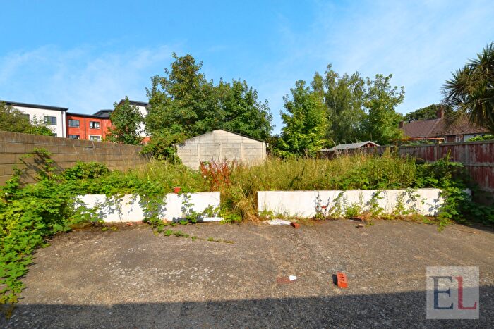 1 Bedroom Flat To Rent In Room, Byron Road, Wealdstone, Harrow, Greater London, HA3