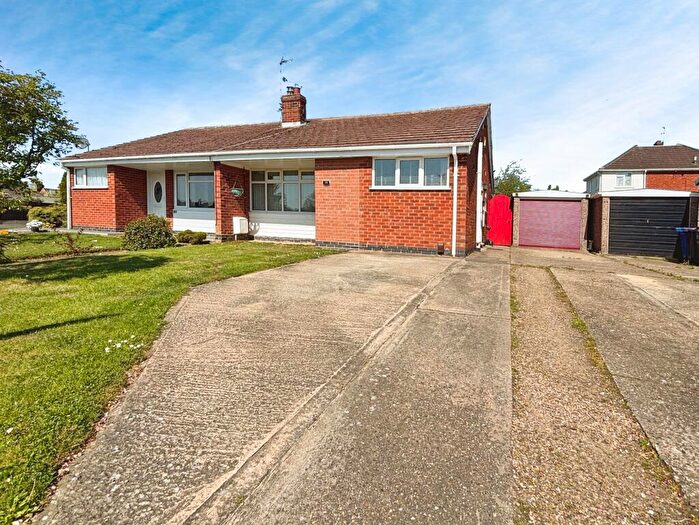 2 Bedroom Semi-Detached Bungalow For Sale In Torksey Avenue, Saxilby, LN1