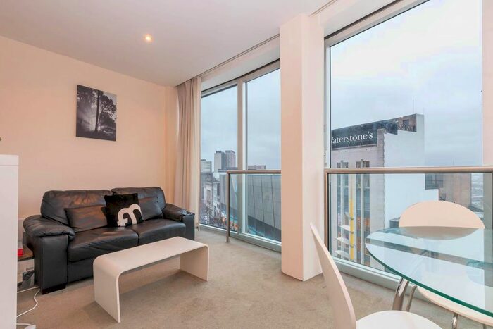 Studio To Rent In Rotunda, New Street, Birmingham, B2