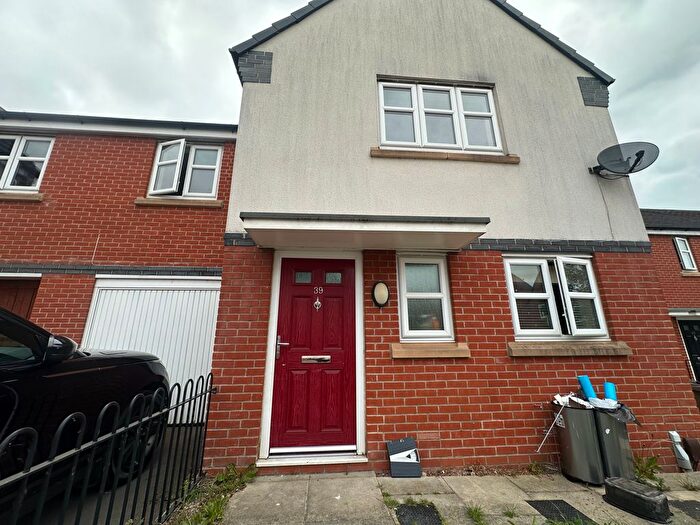 4 Bedroom Property To Rent In Shearwater Road, Walsall, WS3