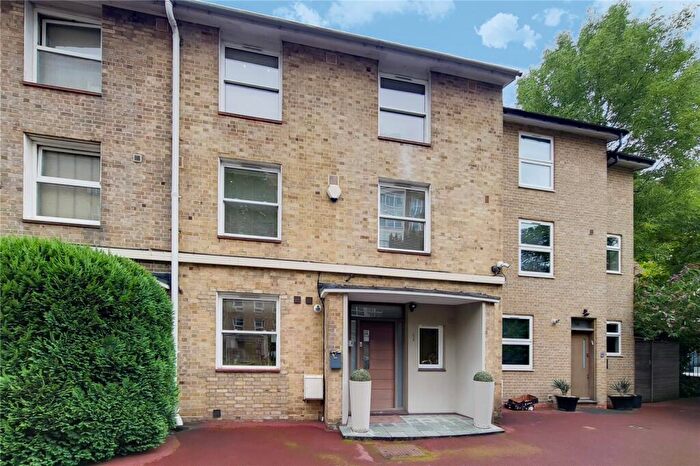 4 Bedroom Terraced House To Rent In Court Close, St. Johns Wood Park, London, NW8