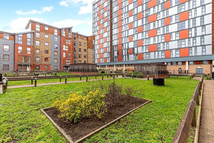 2 Bedroom Flat For Sale In London Road, Croydon, CR0