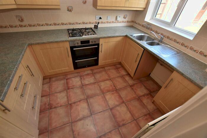 3 Bedroom Property To Rent In Windrush Close, Worcester, WR5