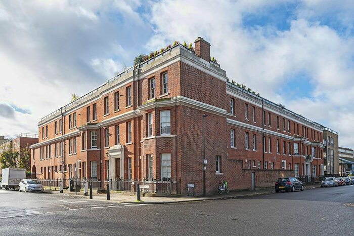 2 Bedroom Flat To Rent In Aylward Street, Stepney, London, E1