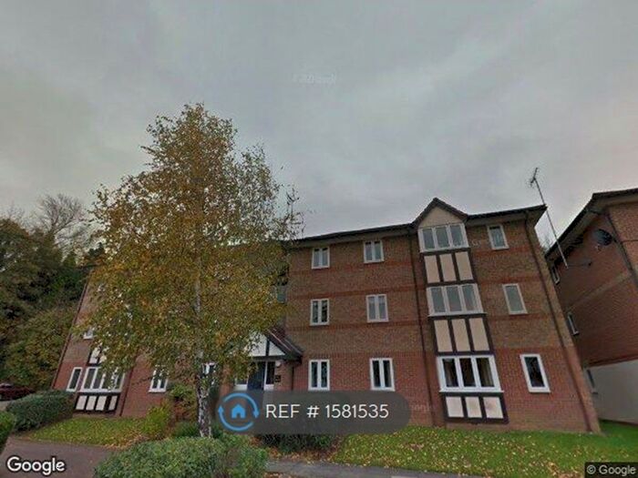 2 Bedroom Flat To Rent In Fallow Rise, Hertford, SG13