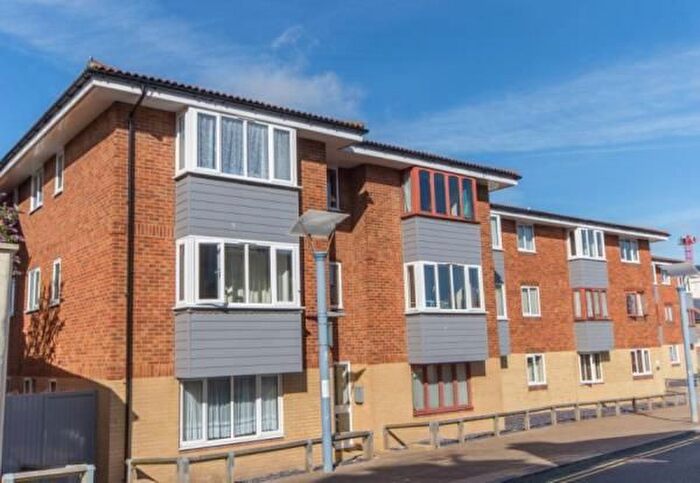 2 Bedroom Flat To Rent In Bridge Street, Newhaven, BN9