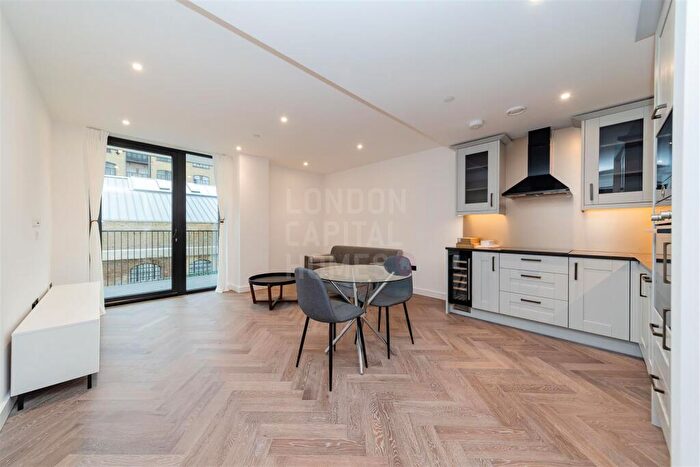 1 Bedroom Apartment To Rent In Merino Gardens, London, E1W