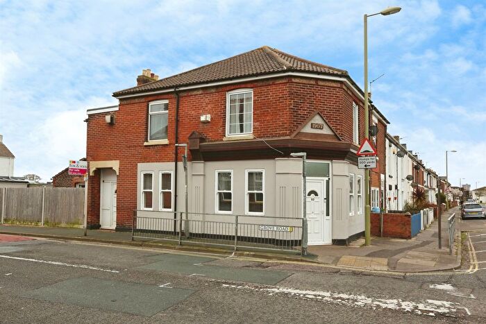 3 Bedroom End Terrace House For Sale In San Diego Road, Gosport, PO12