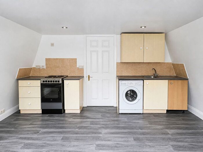 1 Bedroom Flat To Rent In Stokes Croft, Bristol, BS1