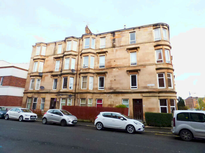 1 Bedroom Flat To Rent In Newlands Road, Cathcart, Glasgow, G44