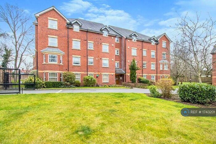 2 Bedroom Flat To Rent In Pennyford Drive, Liverpool, L18