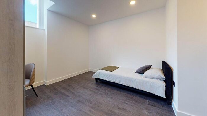 1 Bedroom Apartment To Rent In Flat, - Room E, Albert Street, Hounds Gate -, NG1