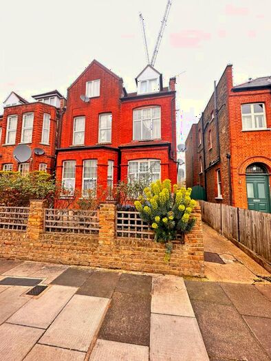 1 Bedroom Flat To Rent In Emanuel Avenue, London, W3