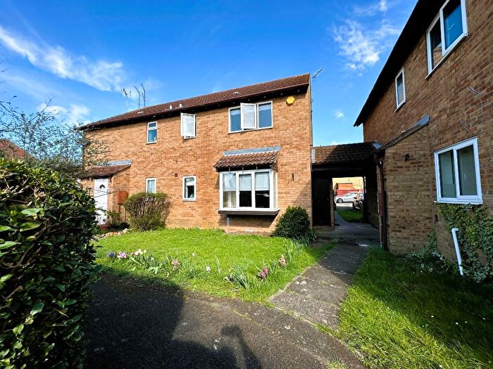 1 Bedroom Detached House To Rent In Senwick Drive, Wellingborough, NN8