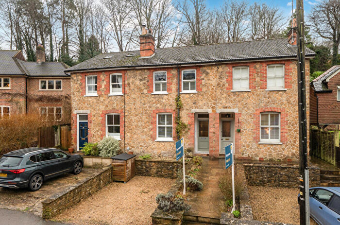 2 Bedroom Terraced House For Sale In Brighton Road, Godalming, Surrey, GU7
