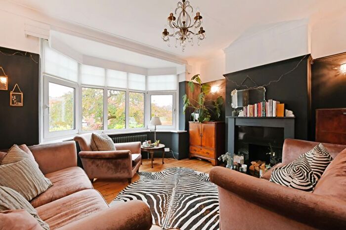 3 Bedroom Semi-detached House For Sale In Watt Lane, Crosspool, Sheffield, S10