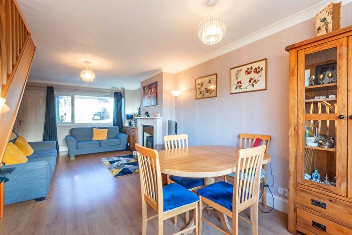 3 Bedroom Terraced House For Sale In Winstree Road, Burnham-On-Crouch, CM0