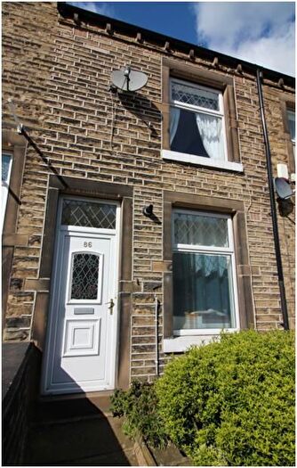 2 Bedroom Terraced House To Rent In Crosland Street, Crosland Moor, Huddersfield, HD4