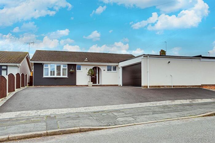 3 Bedroom Detached Bungalow For Sale In Queensway, Castle Donington, Derbyshire, DE74