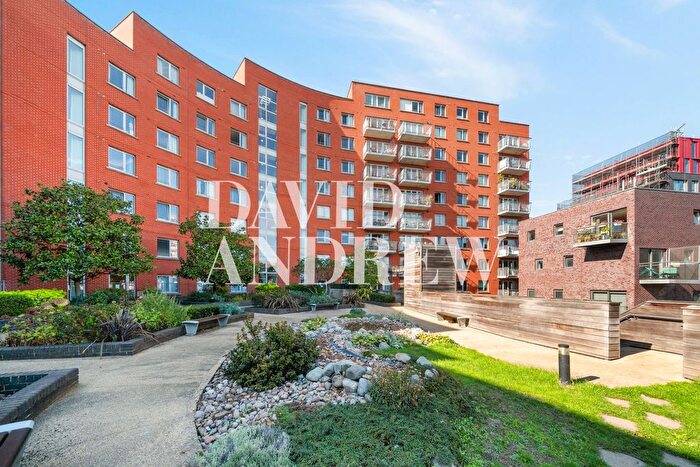 1 Bedroom Flat To Rent In Eden Grove, Garand Court Eden Grove, N7