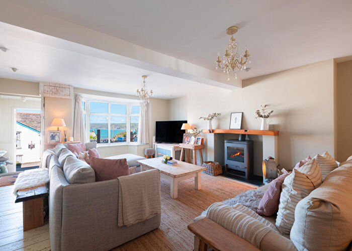 4 Bedroom House For Sale In Pen-Eglos, PL29