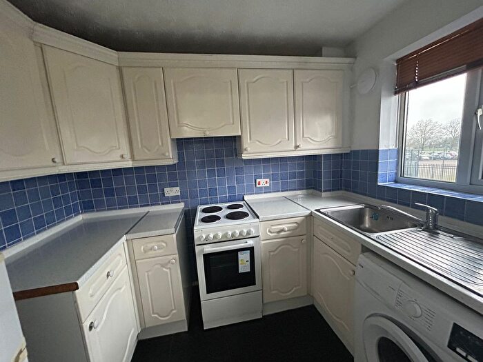 1 Bedroom Flat For Sale In Flat, Oakley Court, Churchill Close, Dartford, Kent, DA1