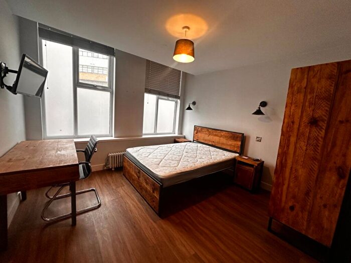 5 Bedroom Flat To Rent In Lower Parliament Street, Nottingham, Nottinghamshire, NG1