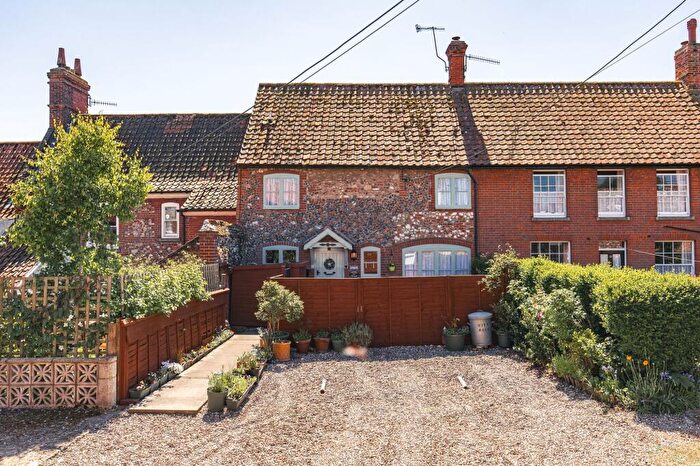 2 Bedroom Cottage For Sale In Walsingham, NR22
