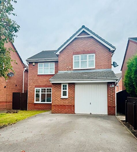 4 Bedroom Detached House To Rent In Rixtonleys Drive, Irlam, Manchester, M44
