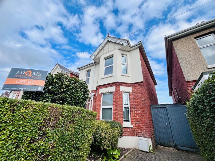 6 Bedroom Detached House To Rent In Frederica Road, Bournemouth, BH9
