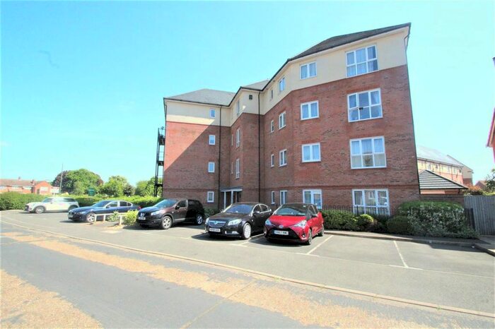 2 Bedroom Flat To Rent In Elm House, Mullberry Avenue, Stanwell, TW19
