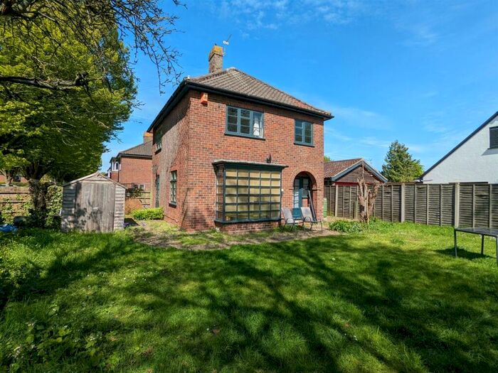 3 Bedroom Detached House To Rent In Clabon Road, Norwich, NR3