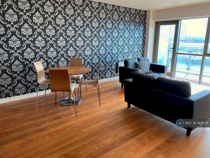 2 Bedroom Flat To Rent In William Jessop Way, Liverpool, L3