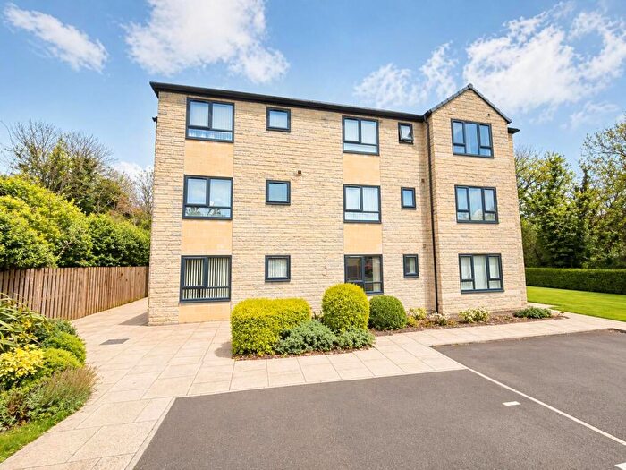 1 Bedroom Apartment To Rent In Beck View Way, Shipley, BD18