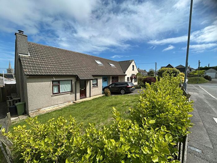 3 Bedroom Semi-Detached Bungalow For Sale In Doctors Hill, St. Keverne, TR12