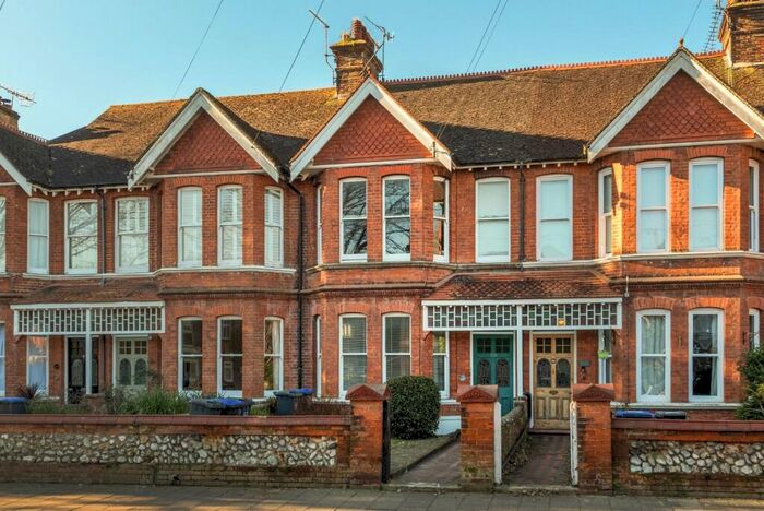 1 Bedroom Apartment To Rent In Gff, Heene Road, Worthing, BN11