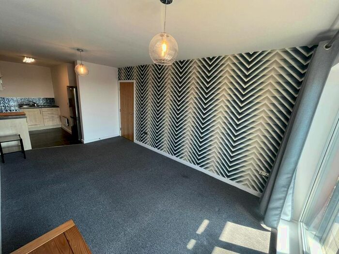 1 Bedroom Flat To Rent In The Waterfront, Openshaw, Manchester, M11