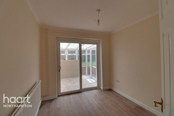 2 Bedroom Bungalow To Rent In The Leys, Northampton, NN7