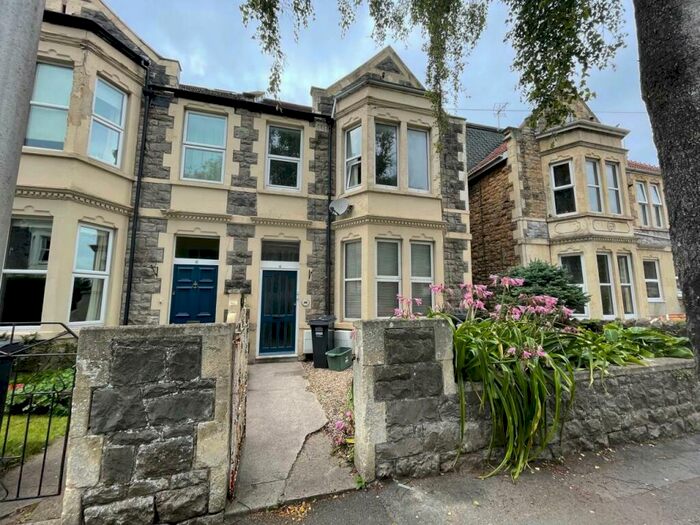 2 Bedroom Flat To Rent In Malvern Road, Weston-super-Mare, North Somerset, BS23