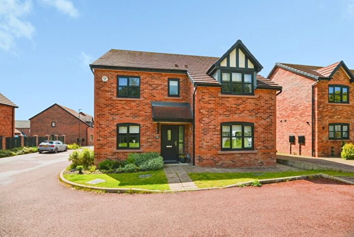 4 Bedroom Detached House For Sale In West Wood Road, Nunthorpe, Middlesbrough, TS7