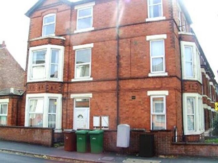 3 Bedroom Flat To Rent In Flat Church Street, Nottingham, Nottinghamshire, NG7