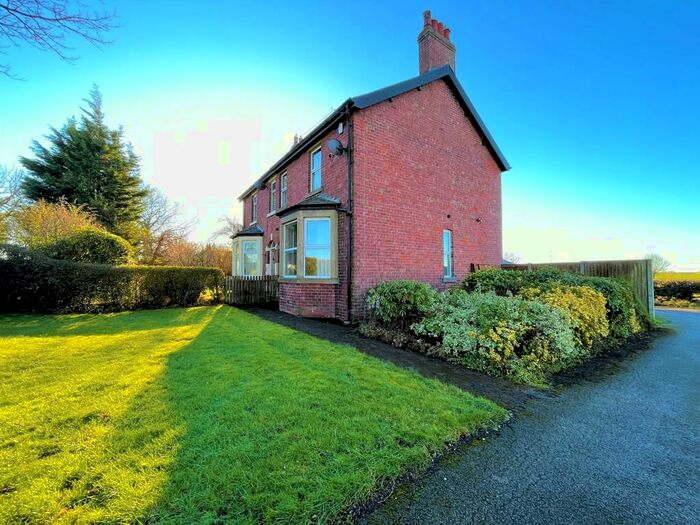 3 Bedroom Semi-Detached House To Rent In Garstang Road, Barton, Preston, PR3