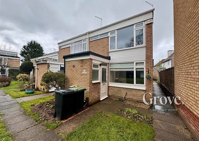 3 Bedroom Semi Detached House To Rent In The Brake, Hagley, Stourbridge, DY8