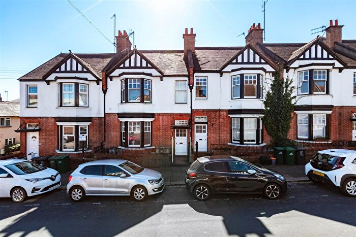 1 Bedroom Flat For Sale In Lauriston Road, Brighton, BN1