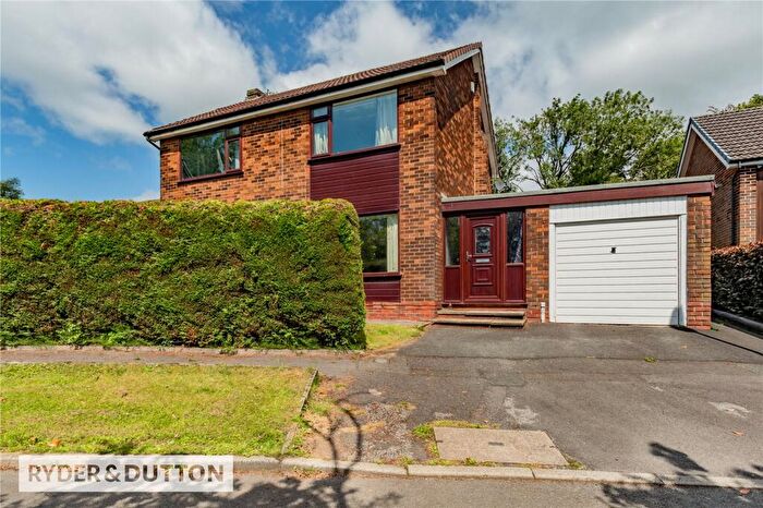 5 Bedroom Detached House For Sale In Thorncliffe Park, Royton, Oldham, Greater Manchester, OL2
