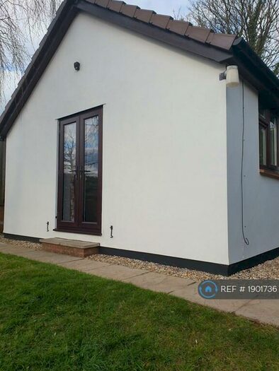 1 Bedroom Maisonette To Rent In Bourchier Close, Bampton, Tiverton, EX16